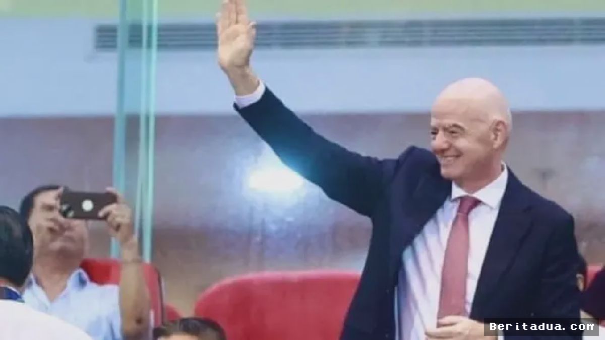 HANOI — Gianni Infantino Pantau Langsung Final Piala AFF 2026 di My Dinh