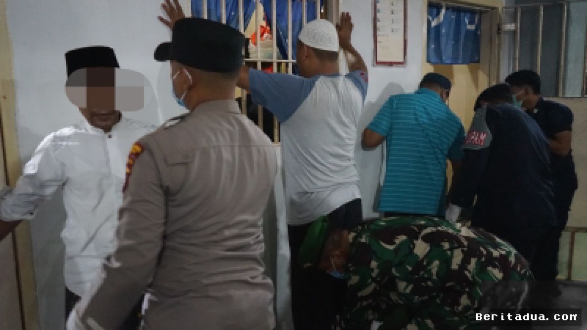 Lapas Kelas I Medan Dirazia Gabungan, Enam Ponsel Disita