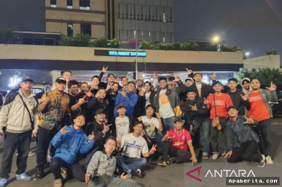 BEKASI — Jakmania dan Bobotoh Sepakat Jaga Perdamaian Jelang Laga