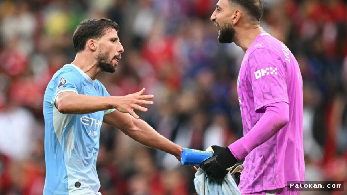 MANCHESTER — City Bungkam United Meski Tampil Dengan Tenaga Sepuluh Pemain