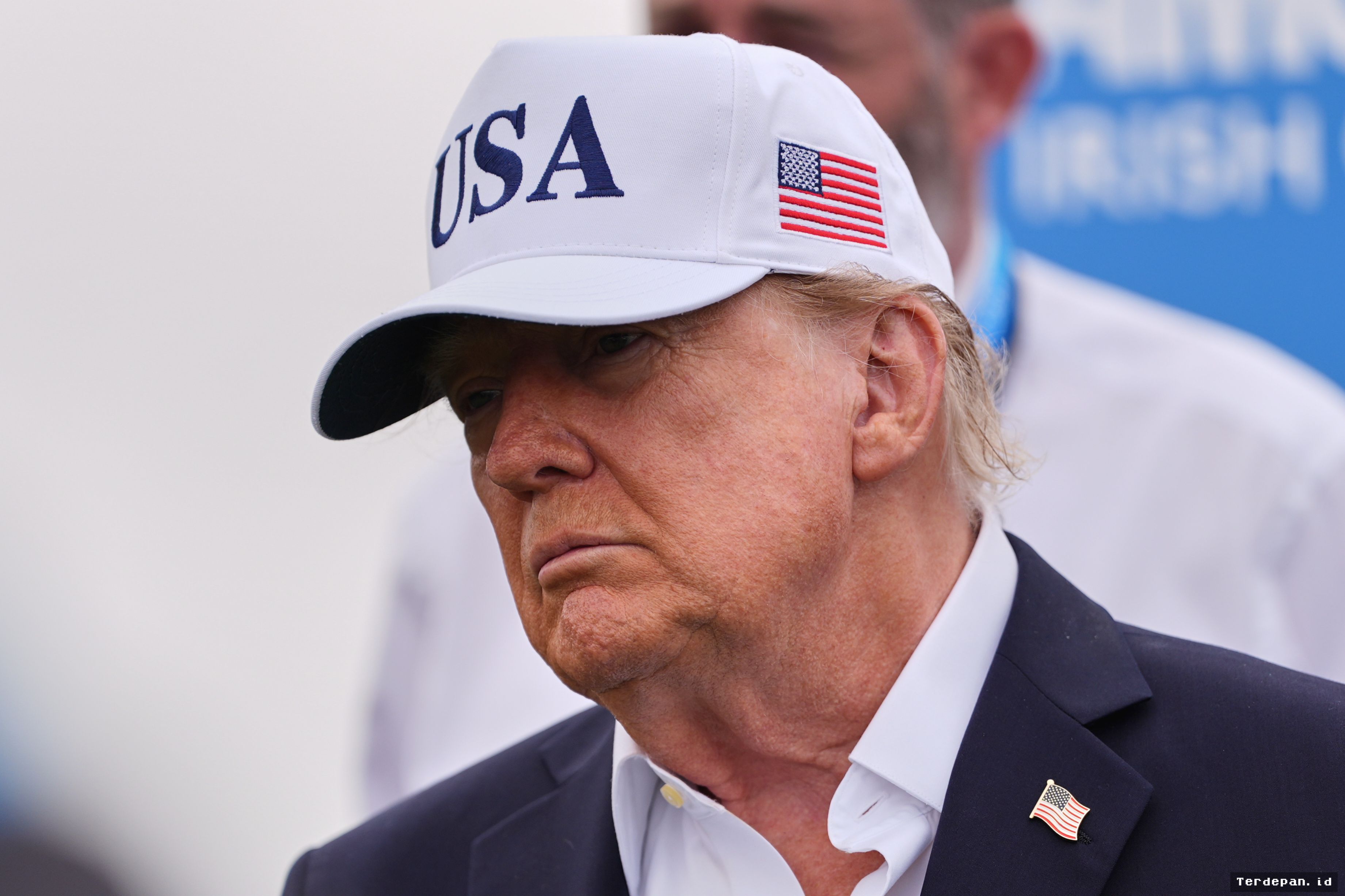 Donald Trump Ingatkan Bahaya Memperlambat Pengembangan Kecerdasan Buatan