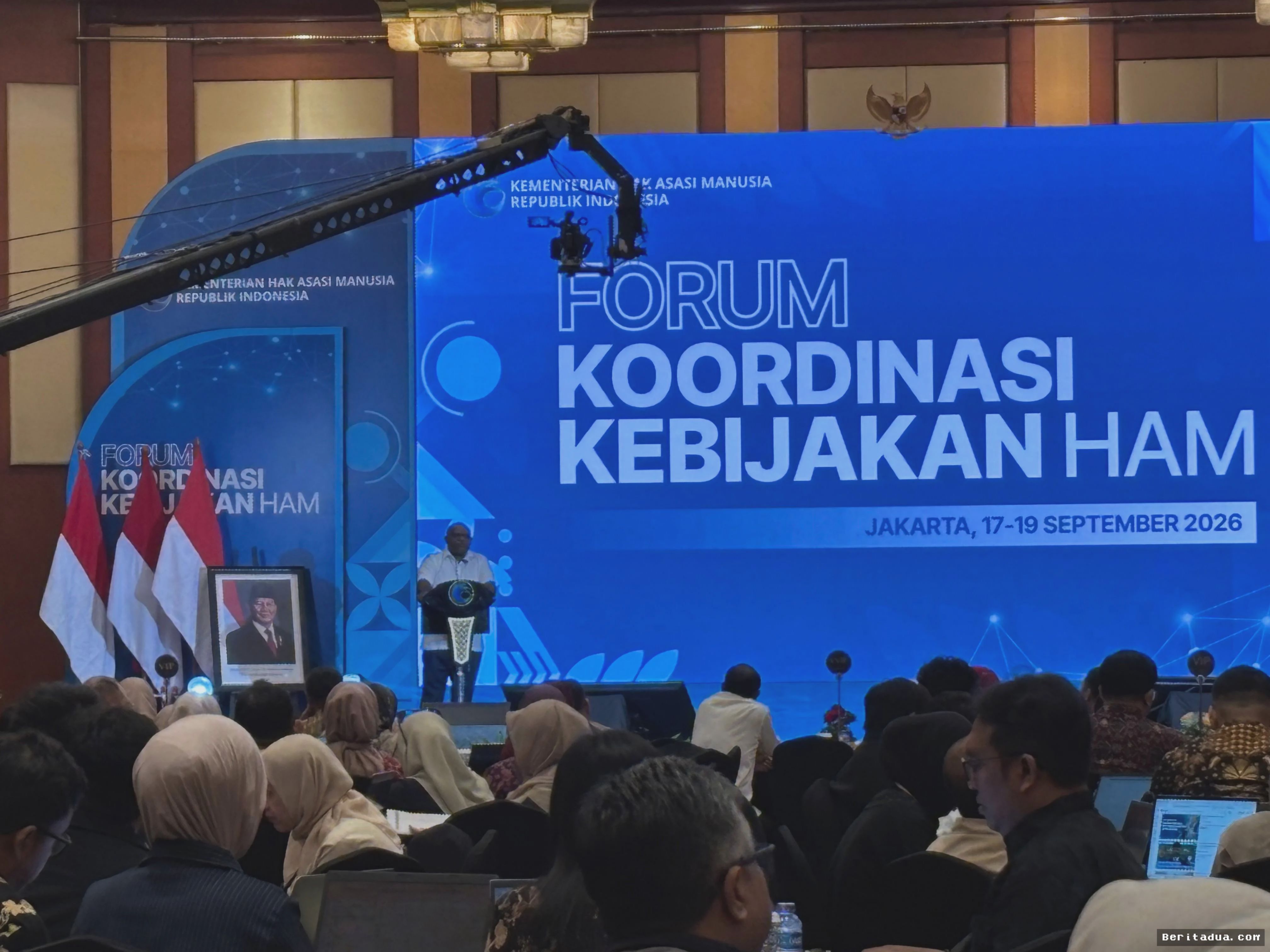 Natalius Pigai Minta Kementerian Tindak Lanjuti Masukan HAM Masyarakat
