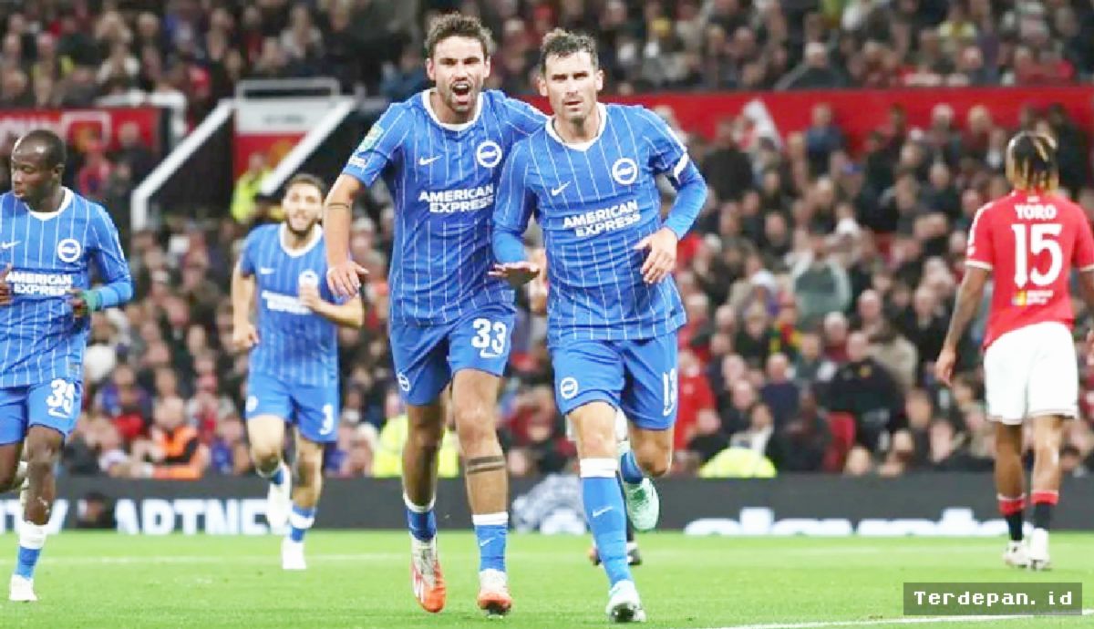 MANCHESTER — Brighton Tumbangkan Manchester United 3-2 di Piala Liga