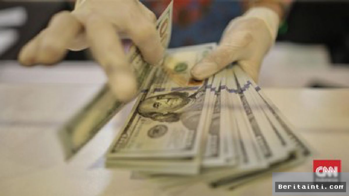 JAKARTA — Rupiah Anjlok ke Rp17.585 per Dolar AS Pagi Ini