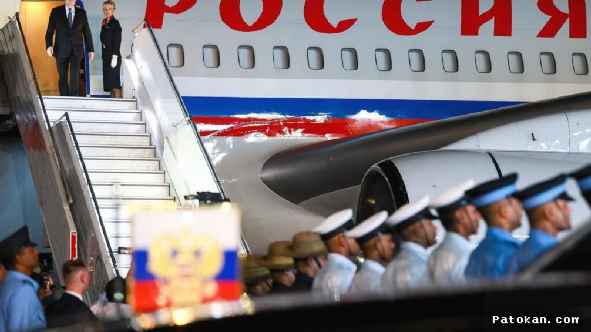 NEW DELHI — Putin dan Xi Jinping Hadiri KTT BRICS di India
