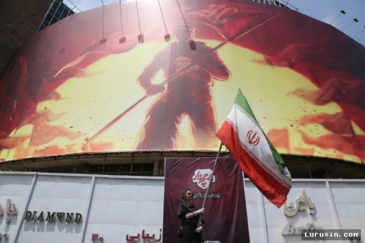Iran — Militer Terbitkan Arahan Pertahanan Pasif Siaga Perang Total