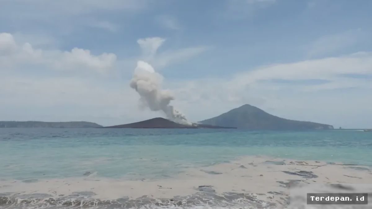 Anak Krakatau Berevolusi, Ilmuwan Catat Fase Baru Pasca Keruntuhan 2018