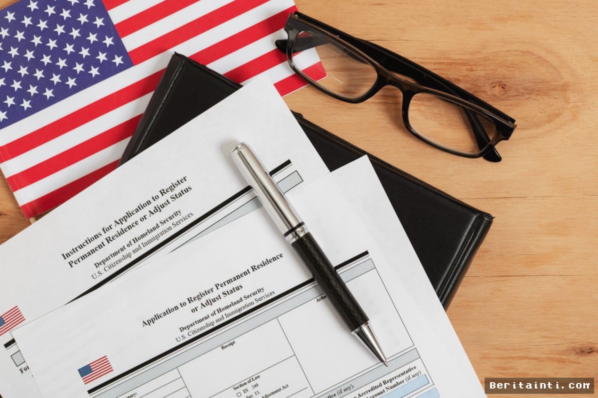 AS — USCIS Wajibkan Formulir I-485 Baru untuk Permohonan Green Card