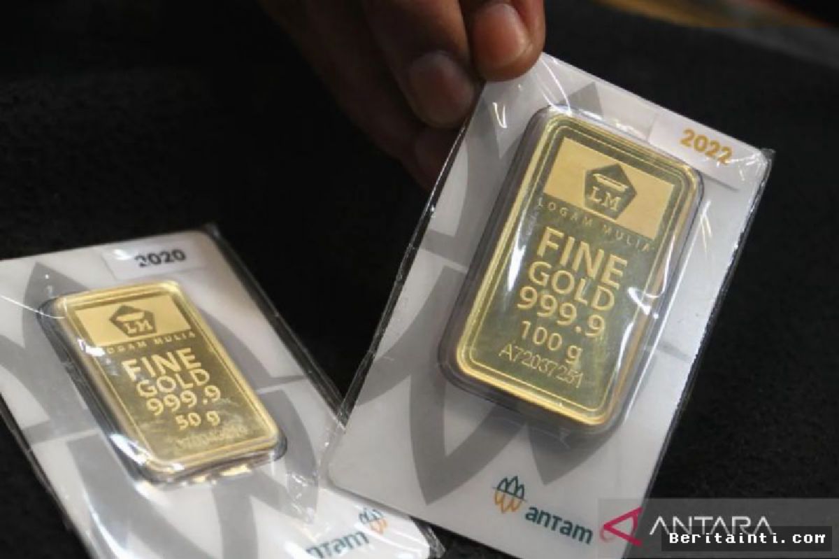 Harga Emas Antam Anjlok Rp25.000 Jadi Rp2,6 Juta Per Gram
