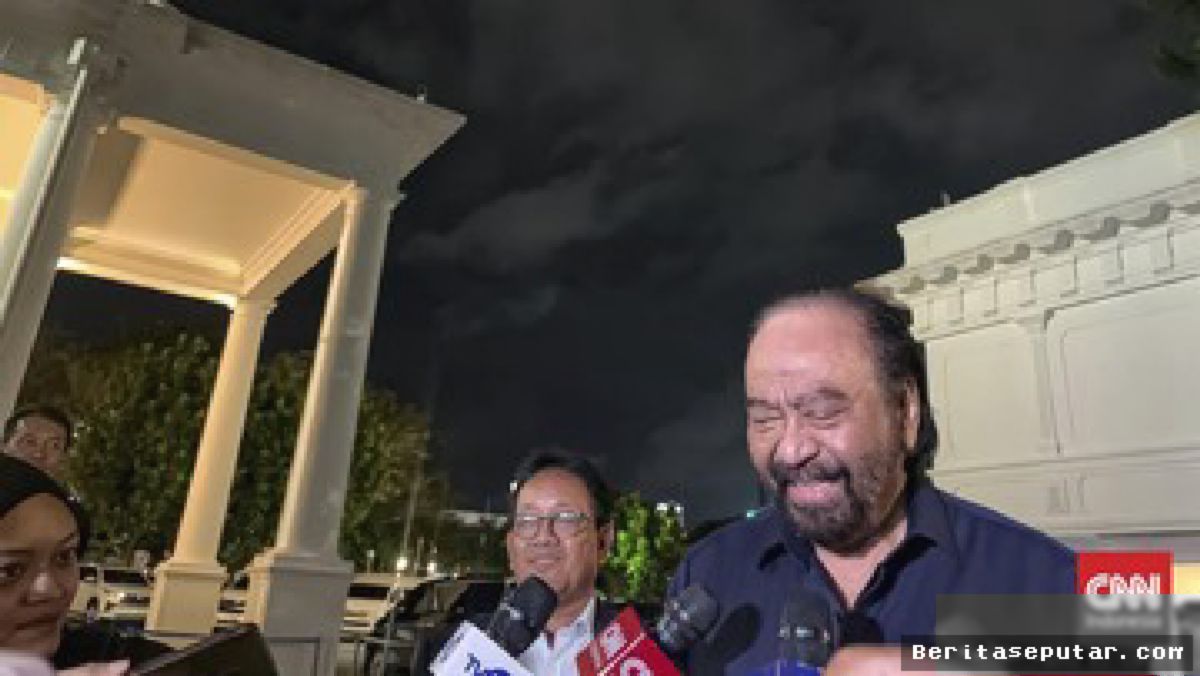 Jakarta — Surya Paloh Ungkap Guruh Pernah Konsultasi Jadi Ketua