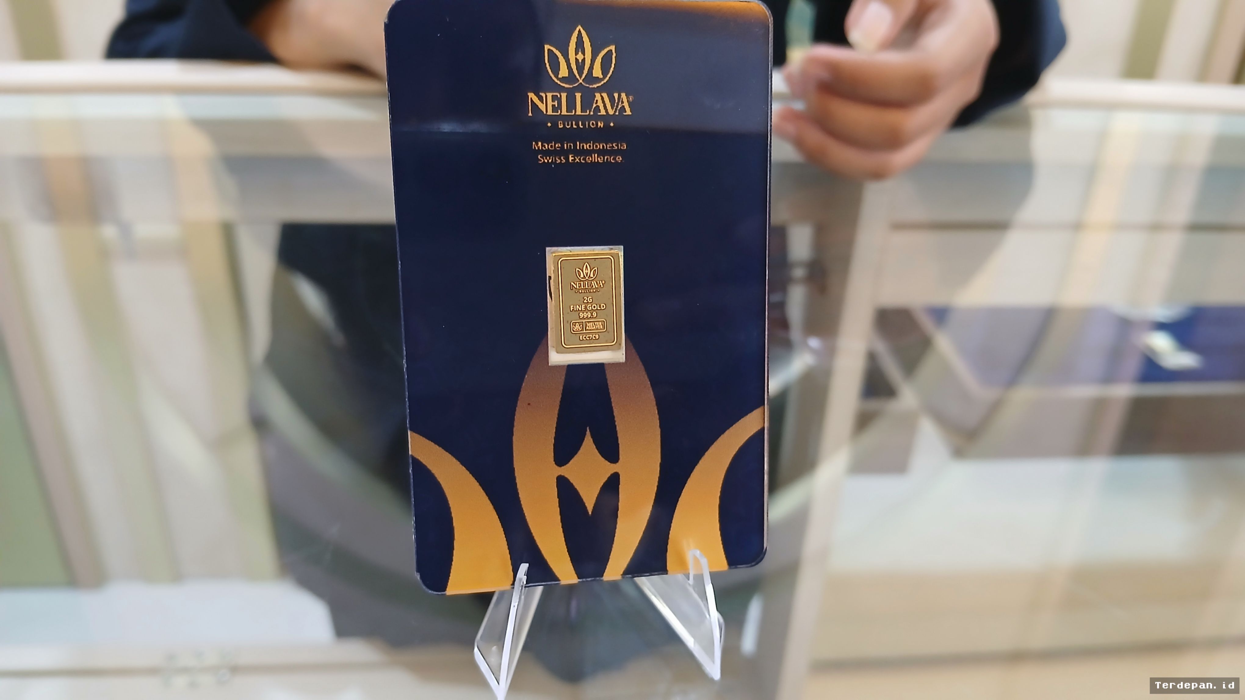 JAKARTA — Harga Emas Antam Melemah Rp2.000 per Gram Awal Pekan