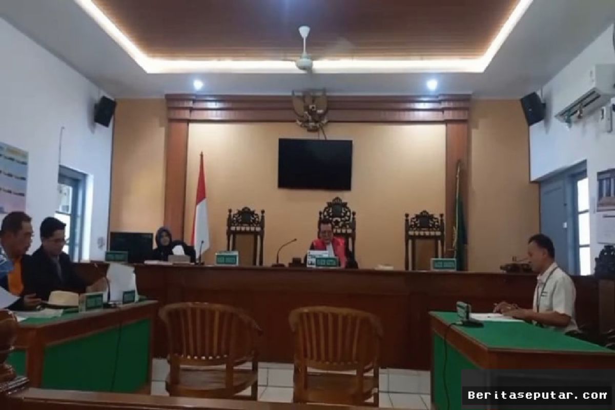 PN Surakarta Tunda Sidang Gugatan Ganti Rugi Gus Nur