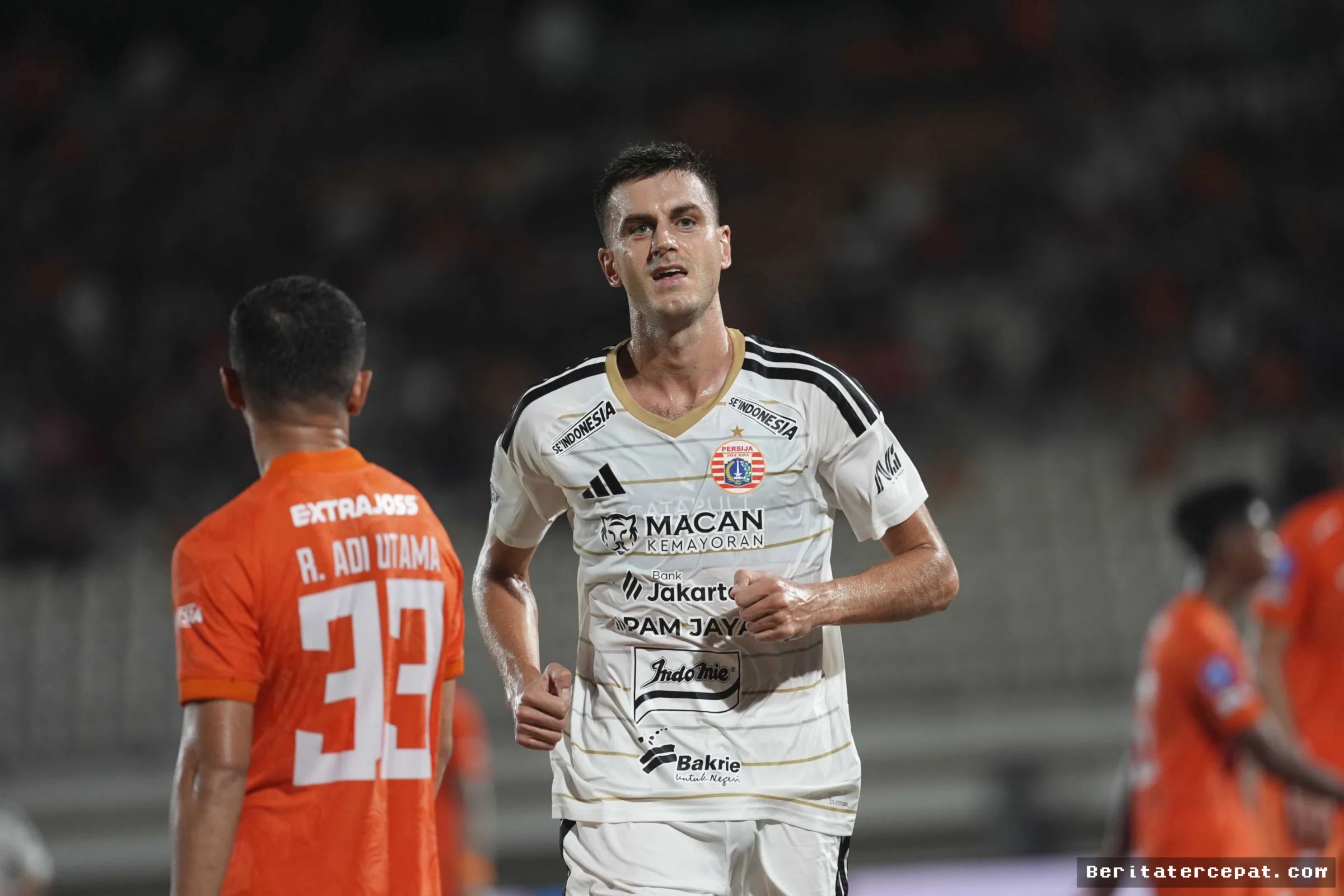 JAKARTA — Jeremejeff Dapatkan Pesaing Sengit Striker Madura United
