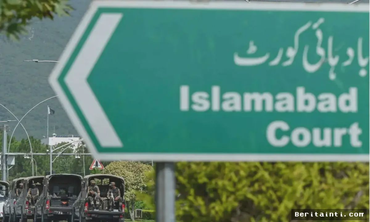 PAKISTAN — Pengadilan Tinggi Islamabad Tangguhkan Deportasi Dokter Spesialis Afganistan