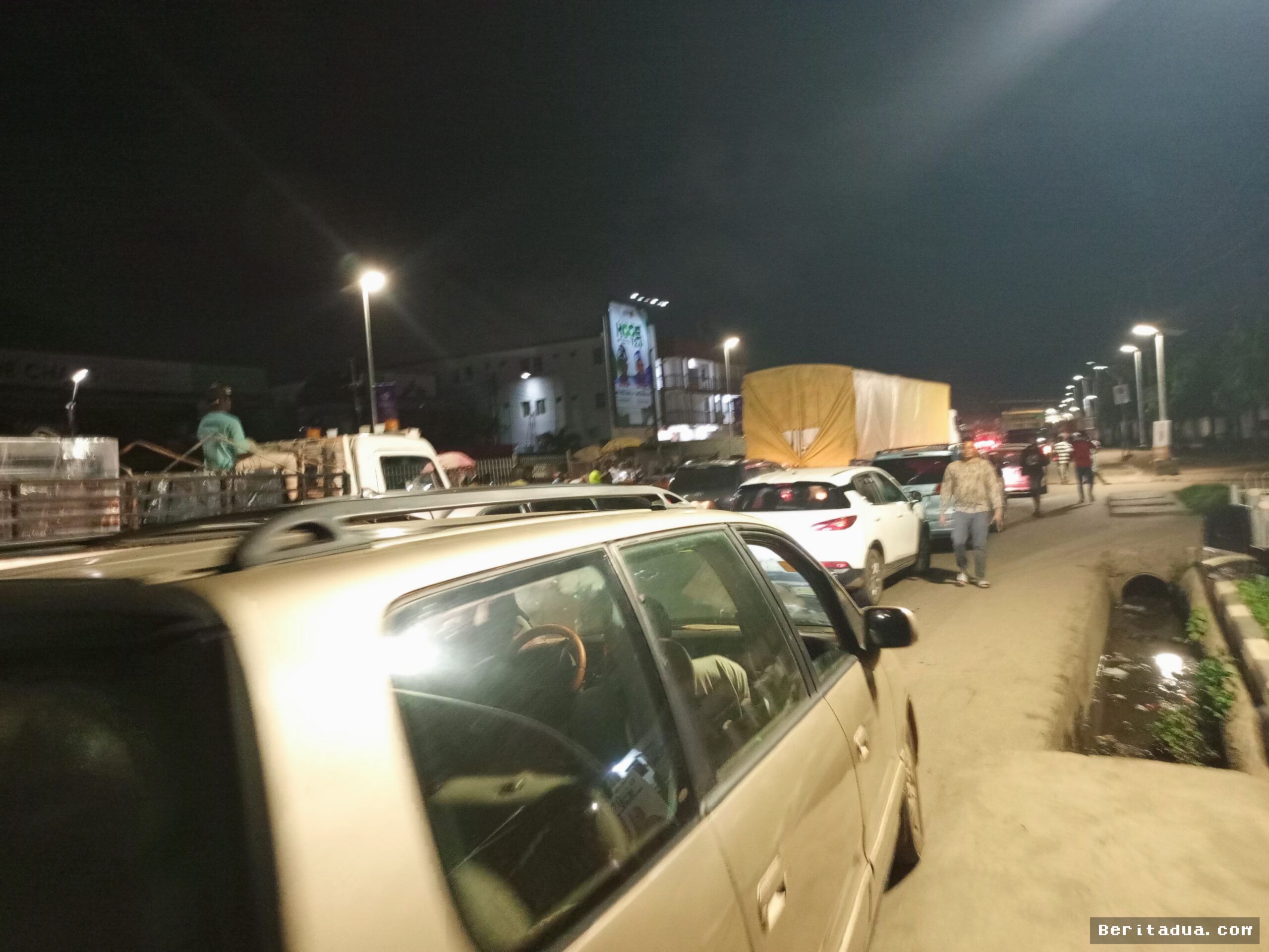 Lagos-Ogun: Dua Gubernur Minta Warga Bersabar Hadapi Macet Kara Bridge
