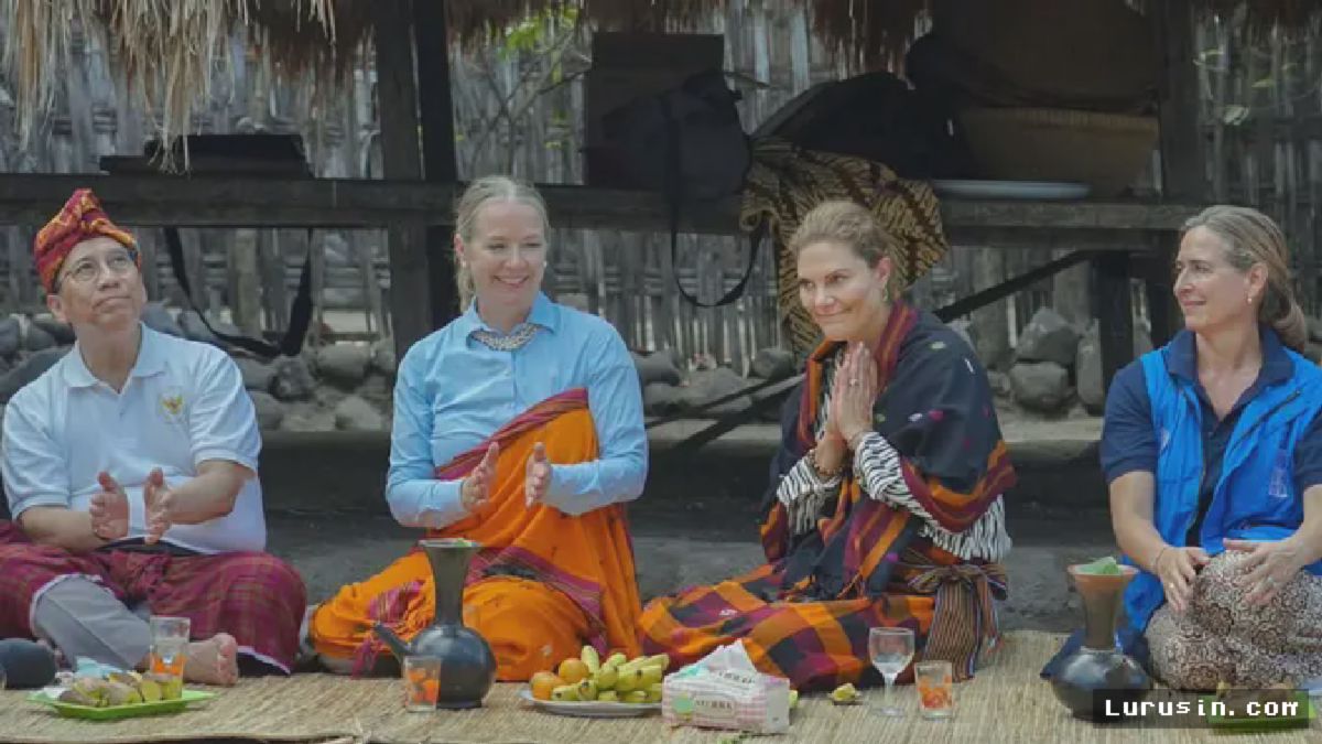 Putri Mahkota Swedia Kunjungi Desa Adat Karang Bajo Lombok