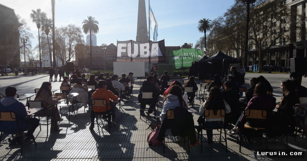 Argentina: Pemerintah Pangkas Anggaran Universitas 33 Persen dari Tuntutan Rektor