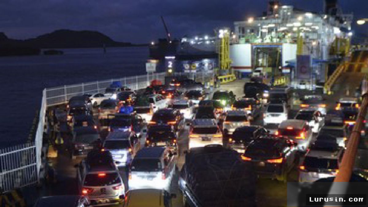 Kemenhub Beberkan Alasan Operator Kapal Tolak Angkut Mobil Listrik