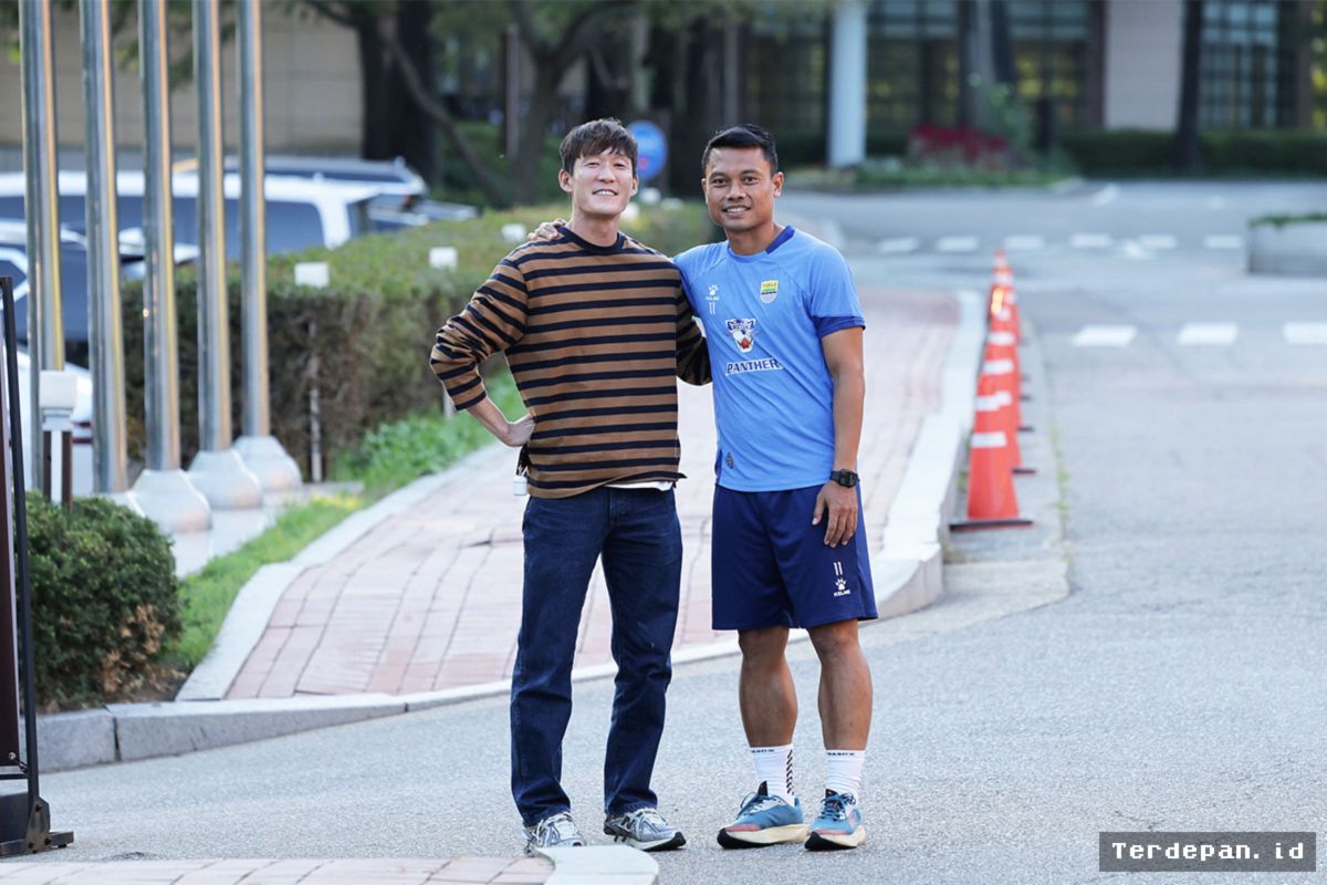 Bandung — Oh In-kyun Beri Bocoran Taktik Jelang Persib vs FC Seoul