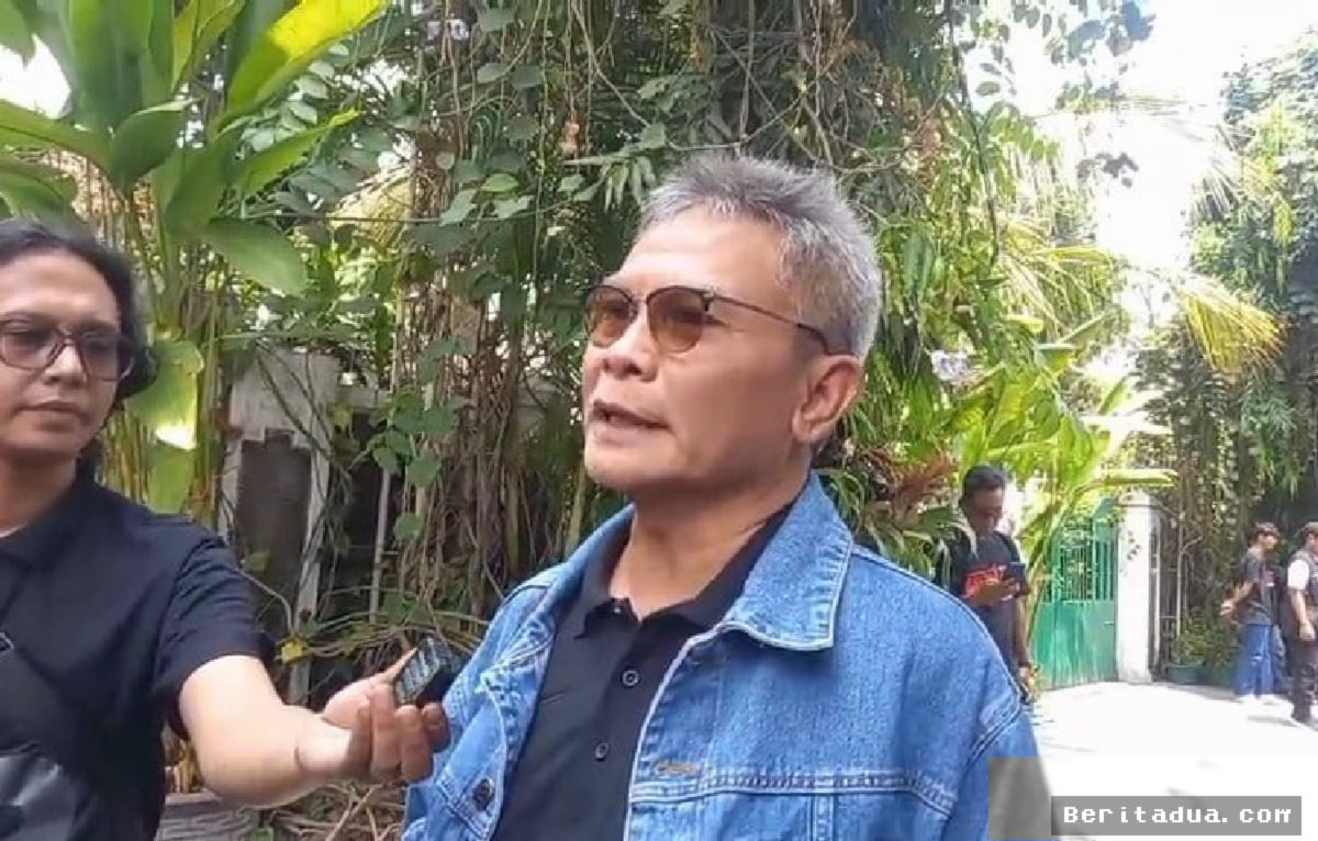 SOLO — Johan Budi Temui Jokowi di Kediaman Pribadi Sumber
