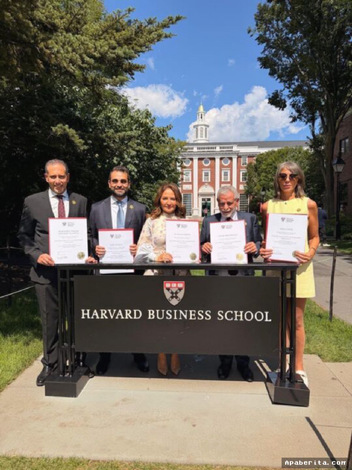 AAIB Latih 3.000 Karyawan Jadi Calon CEO Lewat Harvard dan MIT