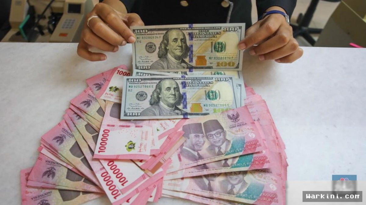 JAKARTA — Rupiah Berbalik Melemah 0,17 Persen Menjadi Rp17.530 Per Dolar AS
