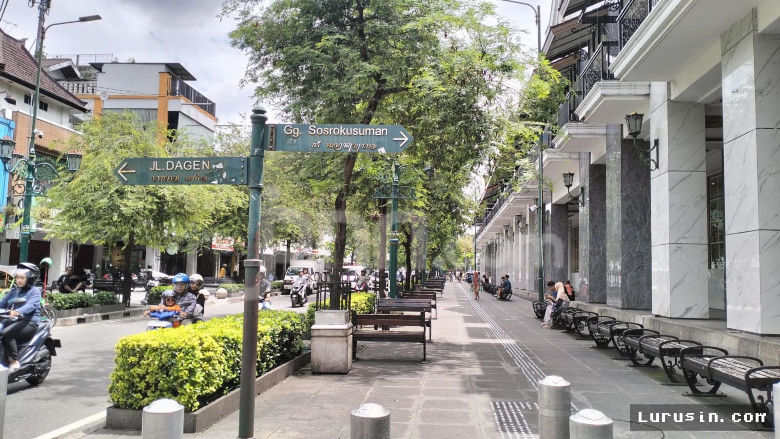 Pemkot Yogyakarta Perbaiki Desain Regol Ayom Malioboro yang Keluhkan Difabel