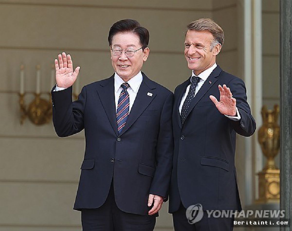 Korsel dan Prancis Sepakati Kerja Sama Investasi AI Samsung-Mistral