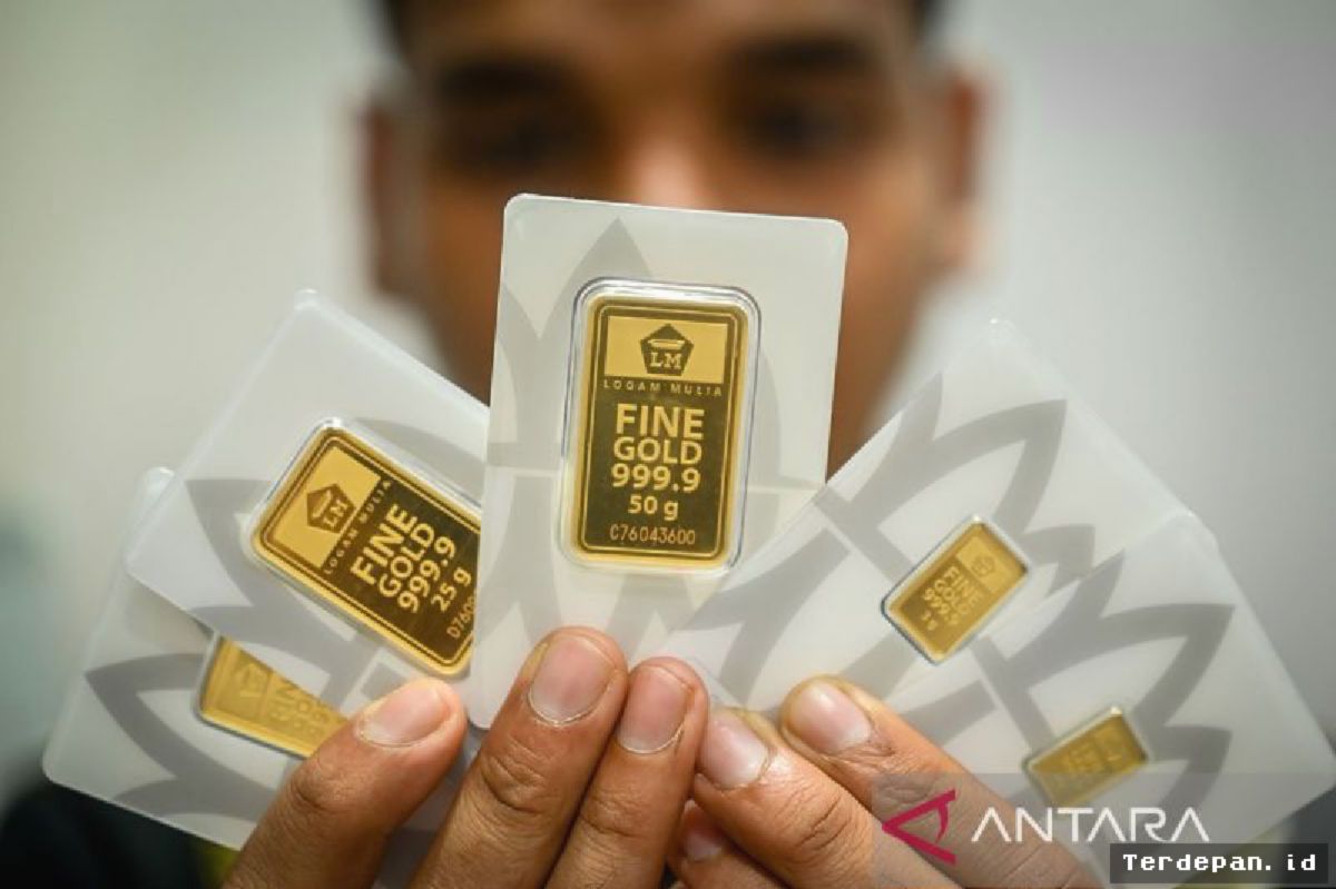 Harga Emas Antam Turun Rp10.000 Menjadi Rp2,592 Juta Per Gram