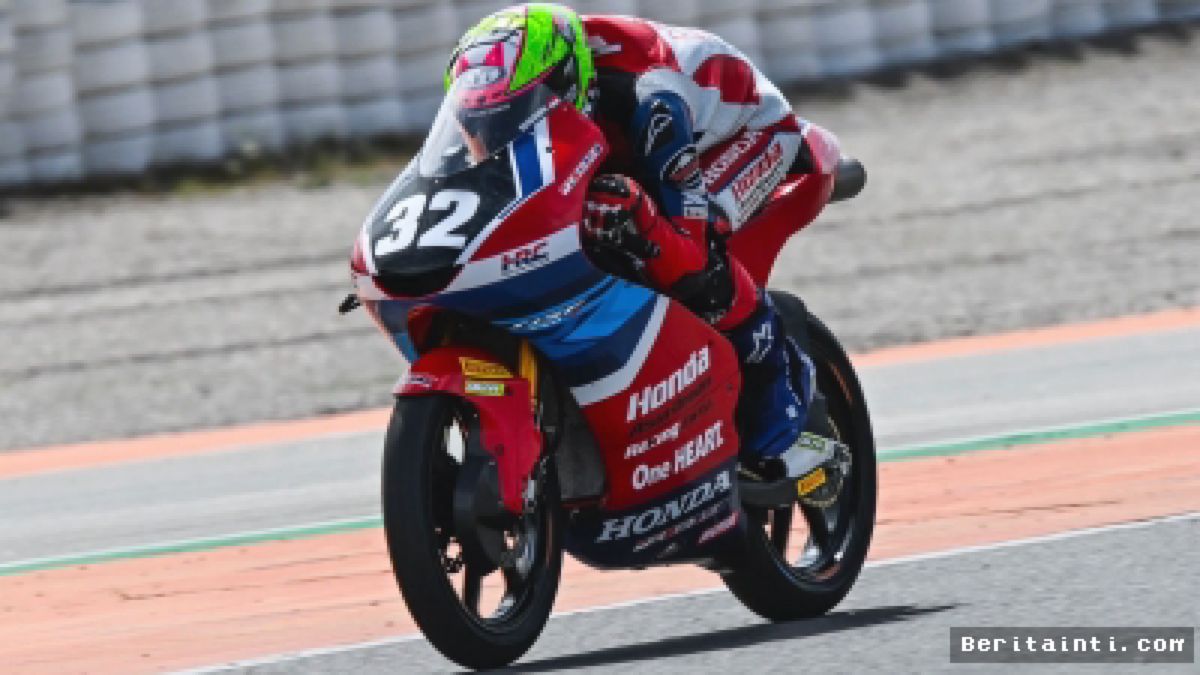 VALENCIA — Ramadhipa Rebut Enam Besar Moto3 Junior Valencia