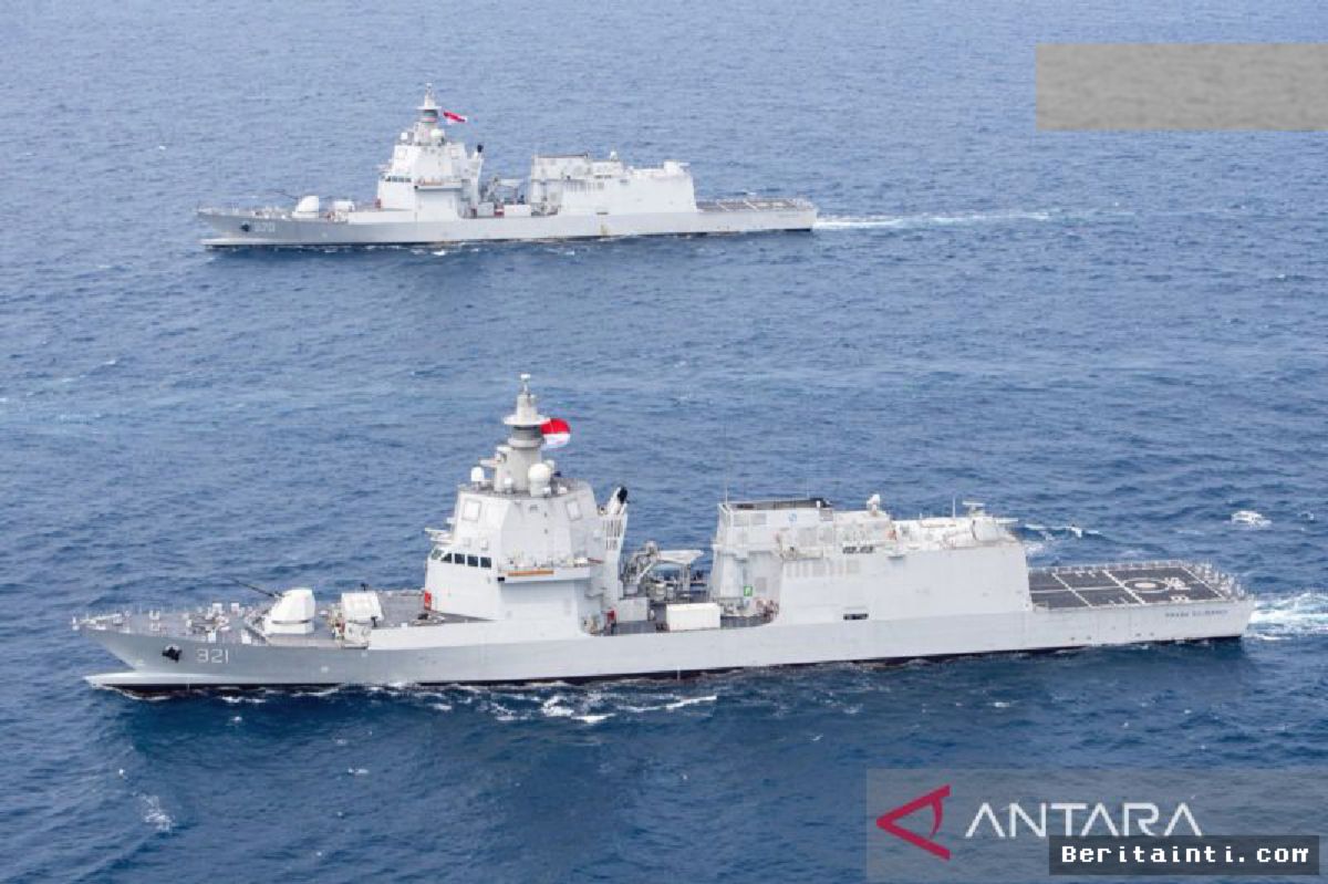 JAKARTA — KRI Brawijaya dan Prabu Siliwangi Perkuat Pertahanan Laut Indonesia