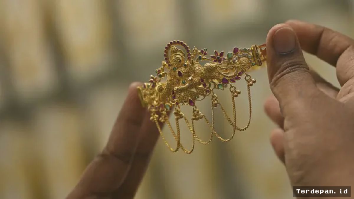 INDIA — Warga Berbondong-Bondong Beli Emas Saat Festival Akshaya Tritiya