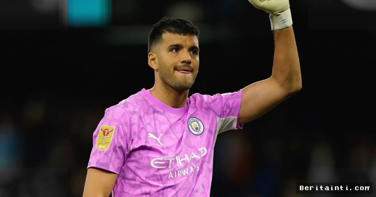 LONDON — Gerónimo Rulli Jalani Debut Manis Saat Timnya Bantai Norwich City