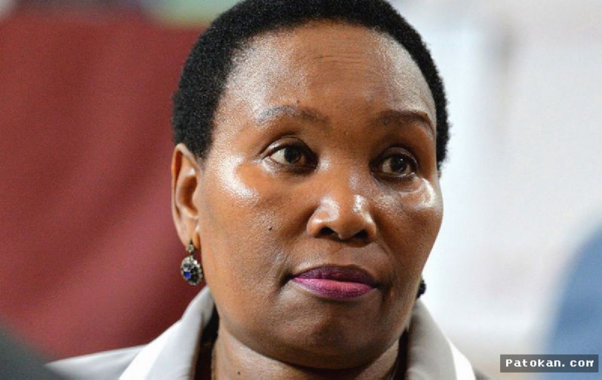 Nelson Mandela Bay — Sidang Disiplin Gugur, Manajer Kota Tetap Gaji R6,7 Juta
