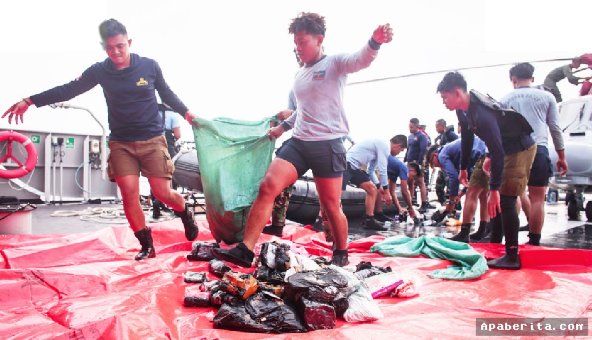 BANJARMASIN — Basarnas Siapkan Operasi Salvage KM Virgo, 129 Korban Masih Dicari