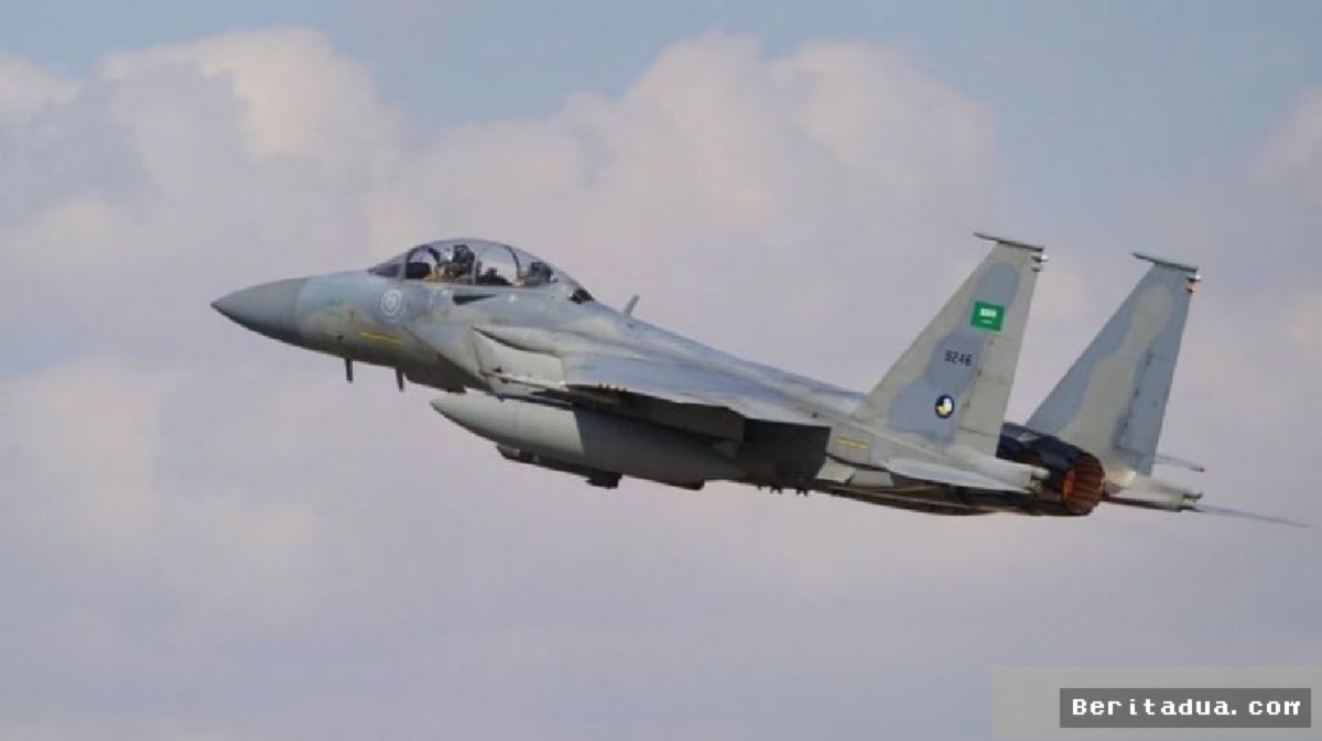 Yaman — Milisi Houthi Klaim Tembak Jatuh Jet Tempur F-15 Arab Saudi