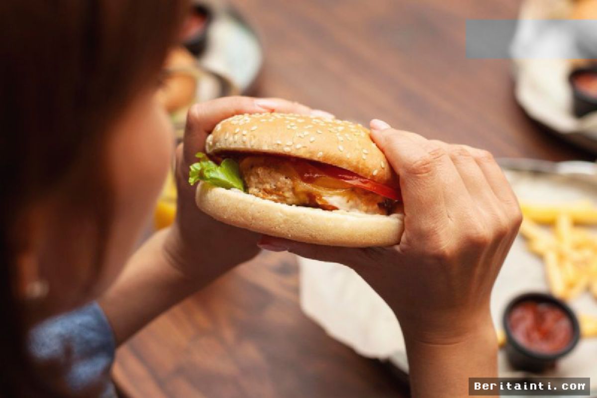 Studi: Loyalitas Merek Makanan Cepat Saji Memperburuk Pola Makan