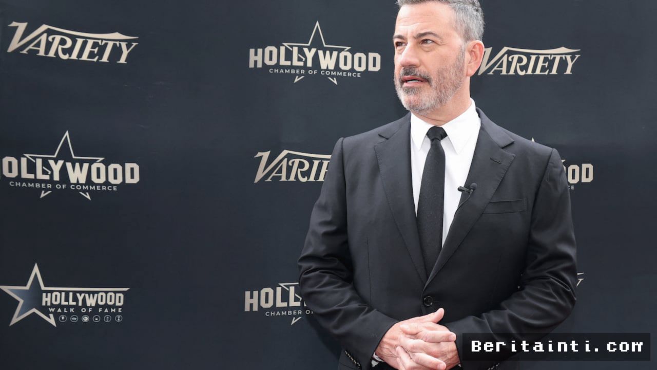 Jimmy Kimmel Alihkan Wawancara Kandidat Demokrat ke YouTube Akibat Ancaman FCC