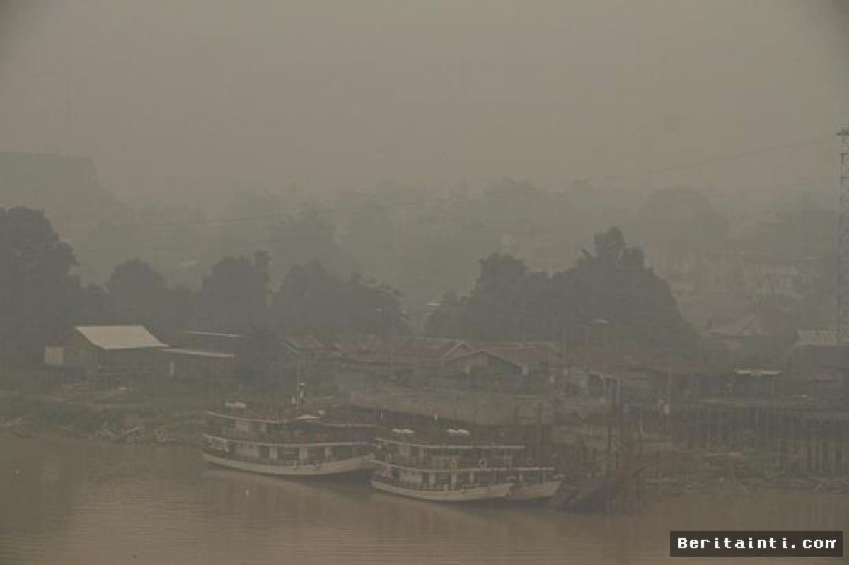 Barito Selatan Dikepung Asap, ISPU Kalimantan Tembus Angka 900