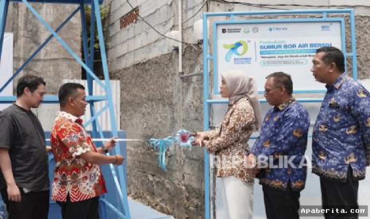 BANDUNG — Atasi Kekeringan, Warga Desa Ciluncat Dapat Bantuan Sumur Bor