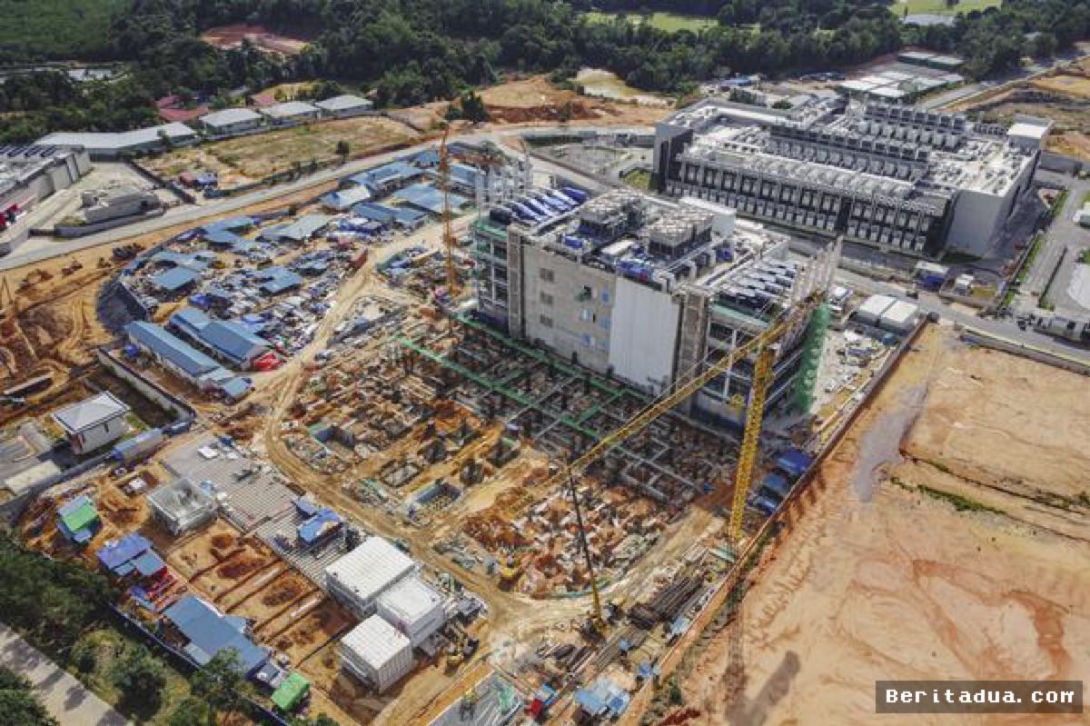 KLH: Lonjakan Pusat Data AI Ancam Target Penurunan Emisi Nasional