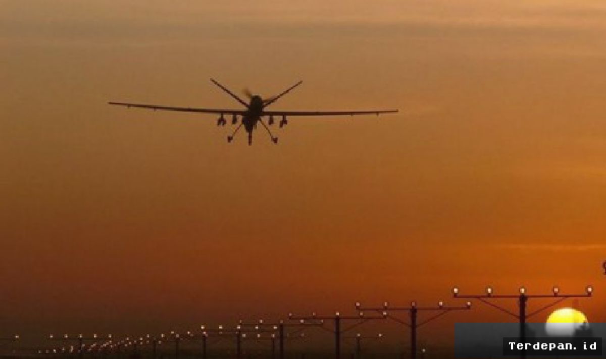 Arab Saudi Tembak Jatuh Drone yang Mengarah ke Kota Makkah