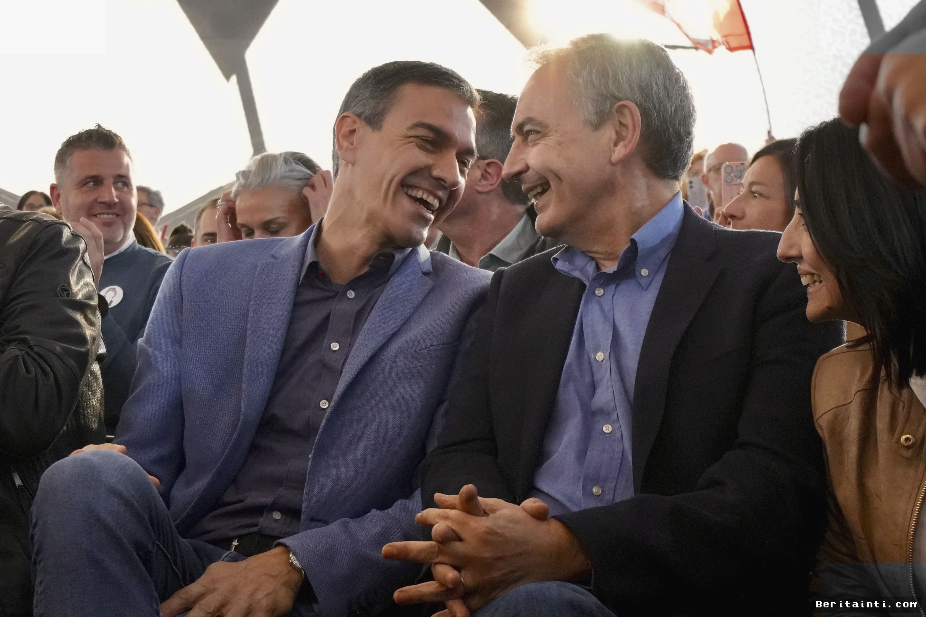 SPANYOL — Dana Talangan Plus Ultra Mengalir ke Akun Mantan Presiden