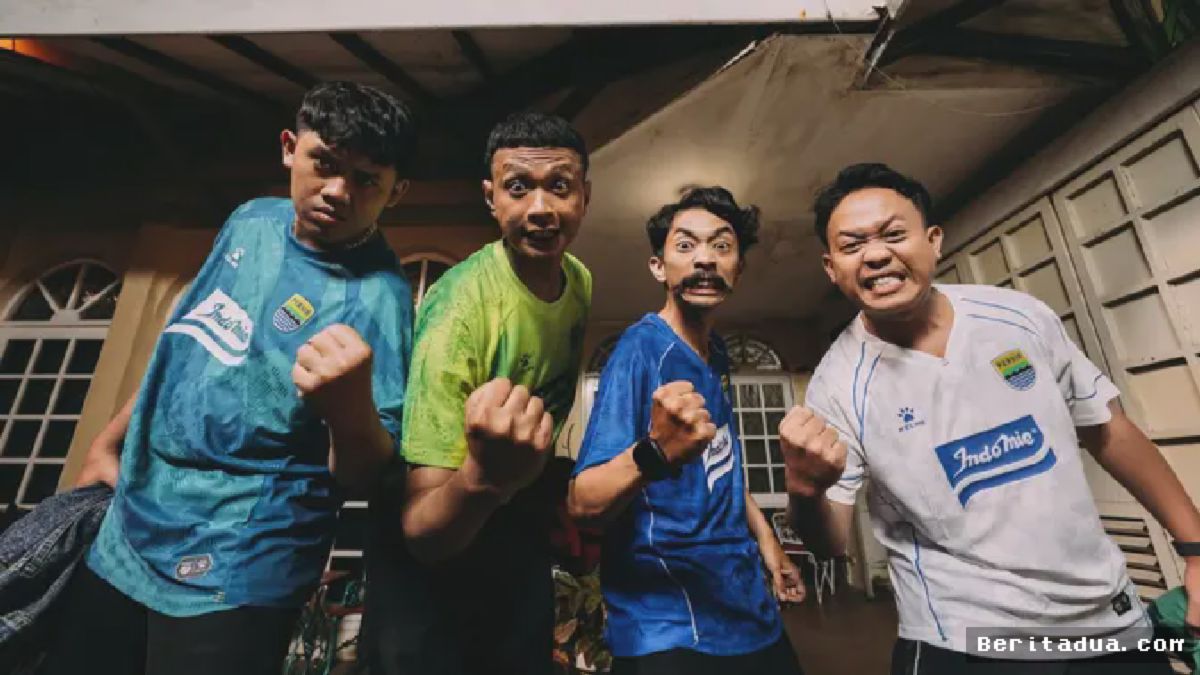 BANDUNG — Persib Meluncurkan Jersey Khusus Pertandingan AFC Champions League Two