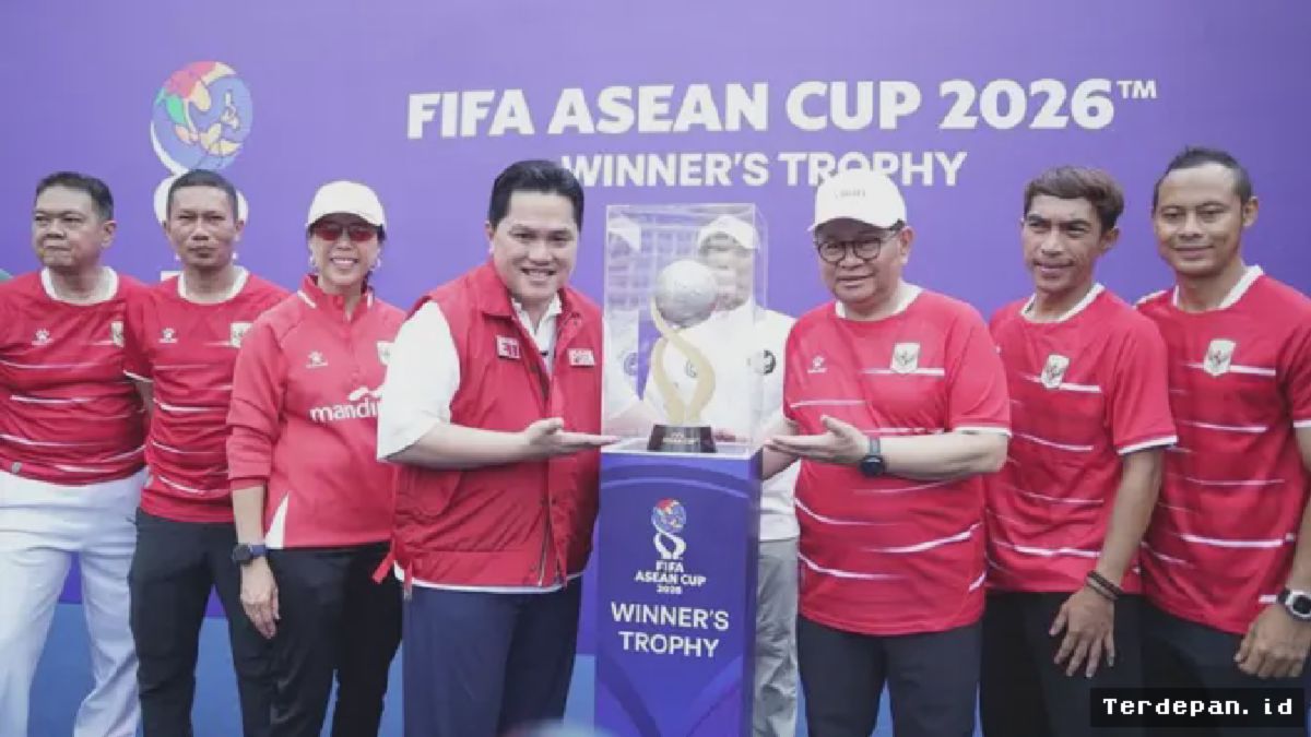 Jakarta — Trofi FIFA ASEAN Cup 2026 Dipamerkan di Bundaran HI