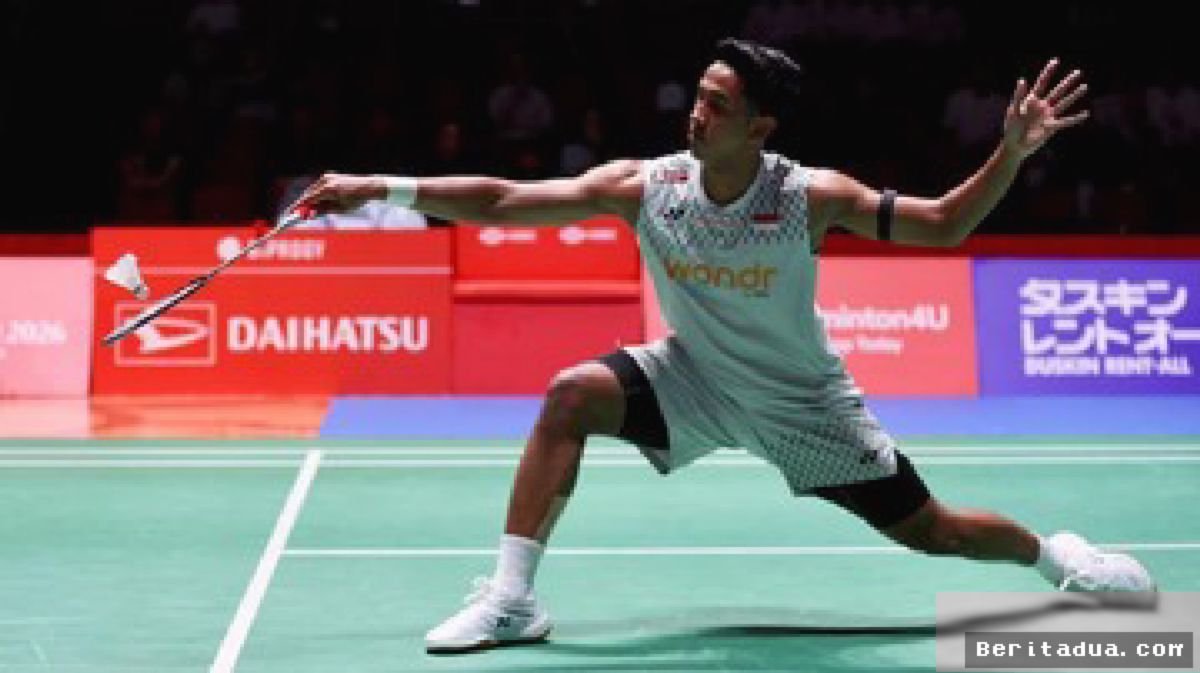 JAKARTA — Skuad Tunggal Putra Indonesia Serap Ilmu Kento Momota