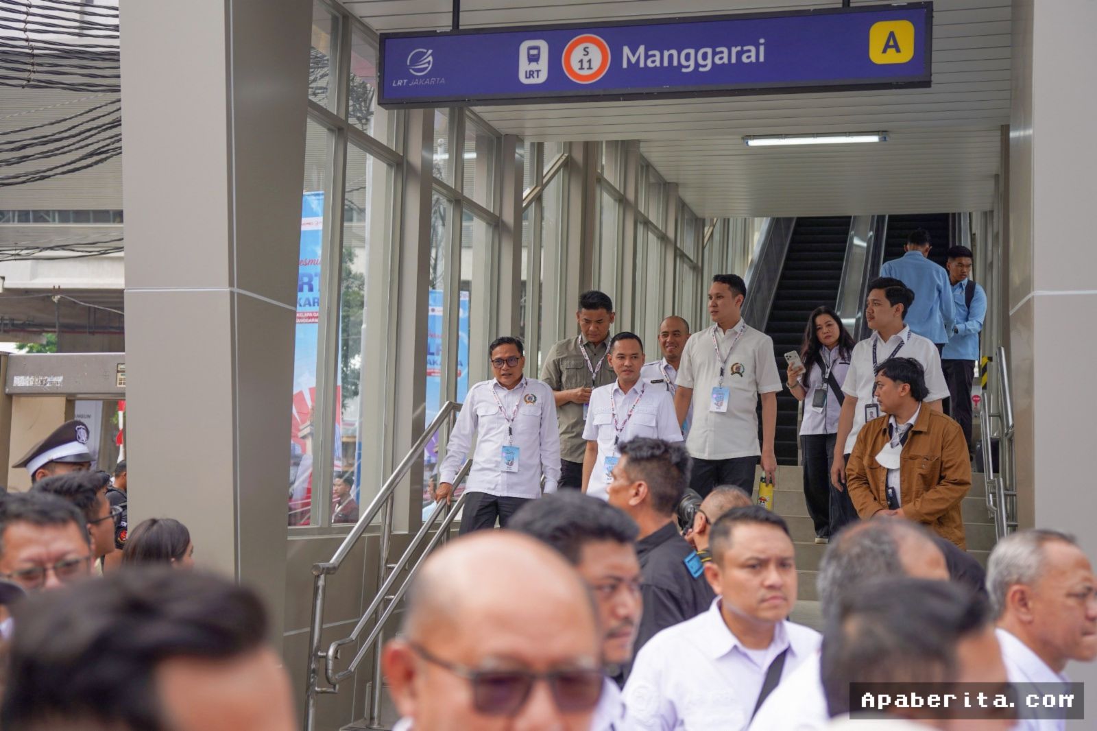 JAKARTA — LRT Kelapa Gading-Manggarai Resmi Beroperasi Tingkatkan Mobilitas Warga