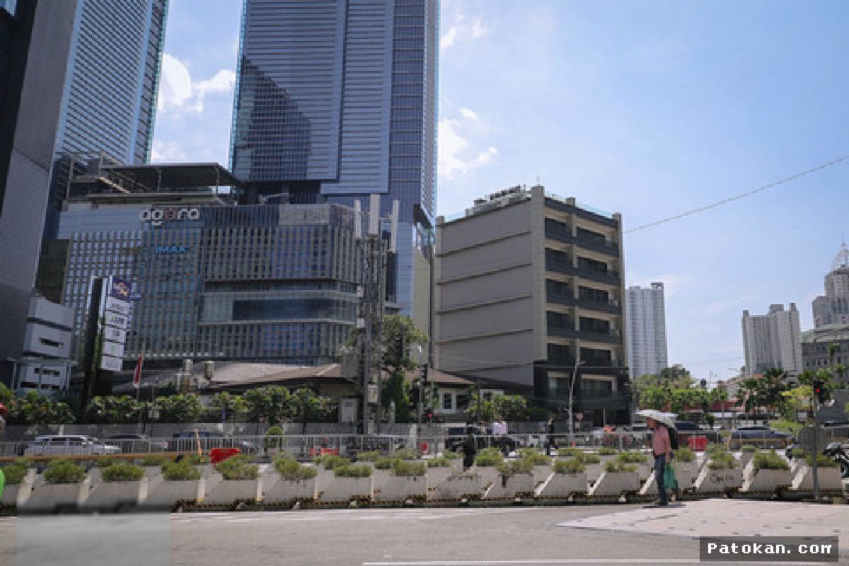 BMKG Prakirakan Cuaca Jakarta Dominan Cerah, Suhu Capai 36 Derajat