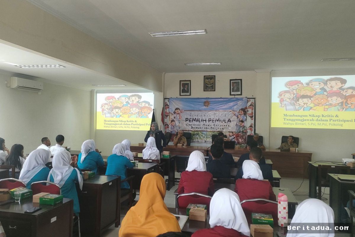 Gunungkidul Gejot Literasi Politik Pelajar demi Cegah Manipulasi Suara