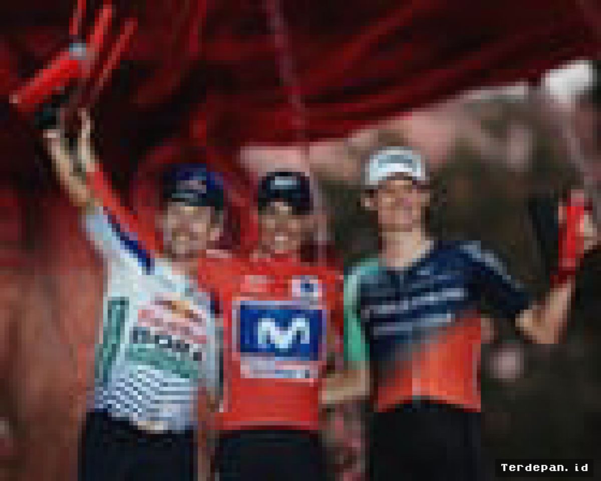 Enric Mas Raih Gelar Perdana Vuelta a España Usai Tundukkan Roglic